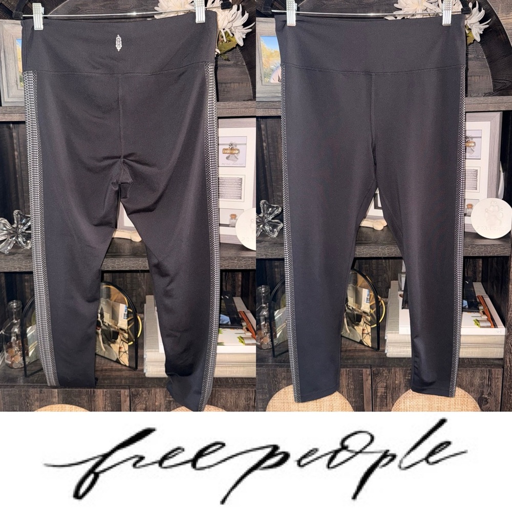 FP Movement by Free People Black Leggings w/ reflective geometric stripe Sz L